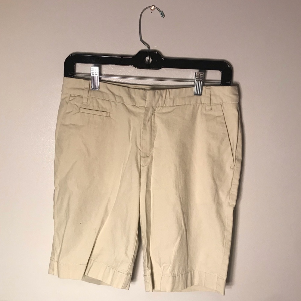 NWOT Patagonia Size 4 Beige Khaki Shorts - Picture 3 of 4